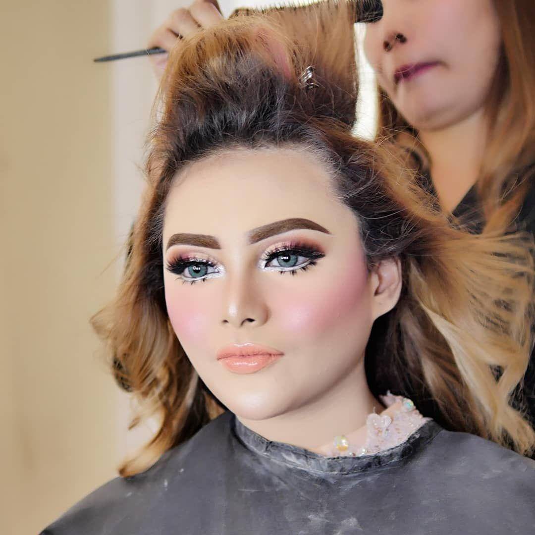 Instagram.com/khadijahazzahra_makeup