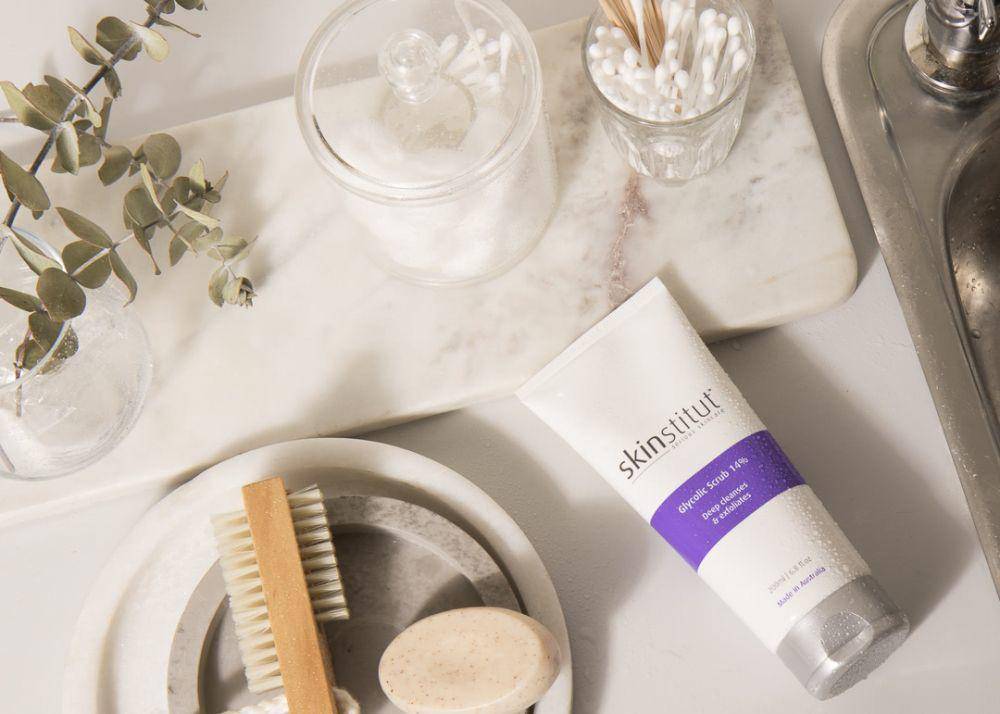 adorebeauty.com