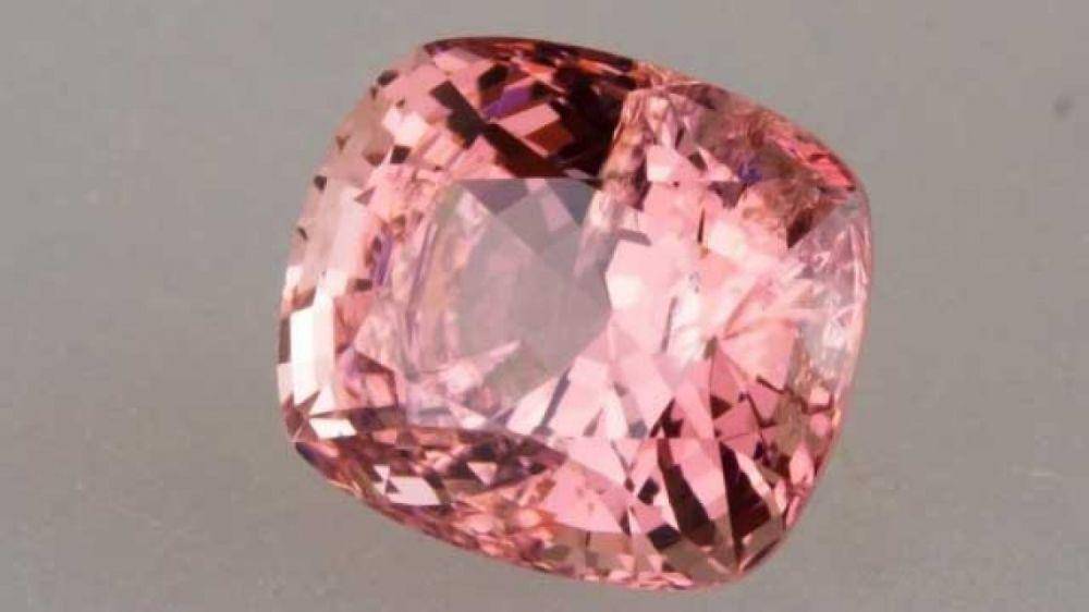 gemrockauctions.com