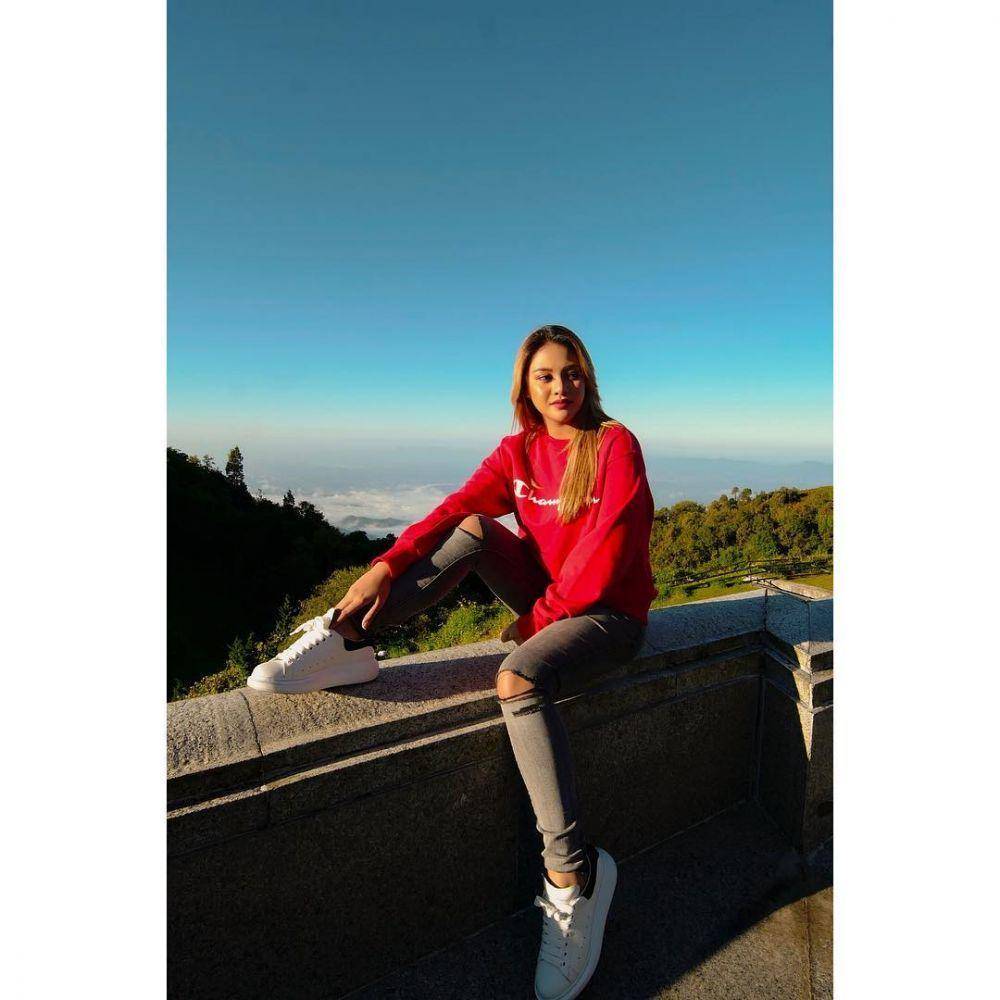 instagram.com/aurelie.hermansyah
