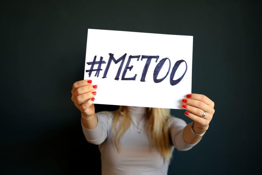 Wall Street Menerapkan Peraturan"Syar'i" Pasca Era #MeToo
