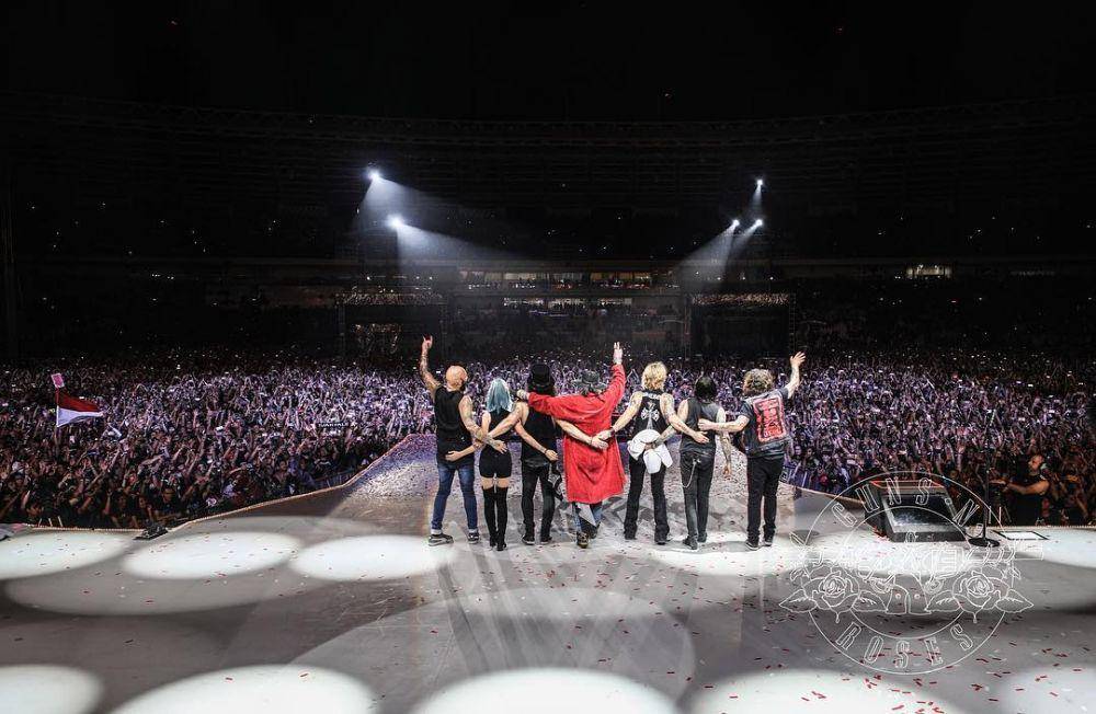 Instagram.com/gunsnroses