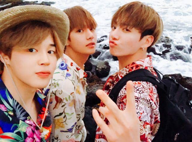 9 Potret Transformasi Jimin, V, & Jungkook BTS. Makin Manly Lho!