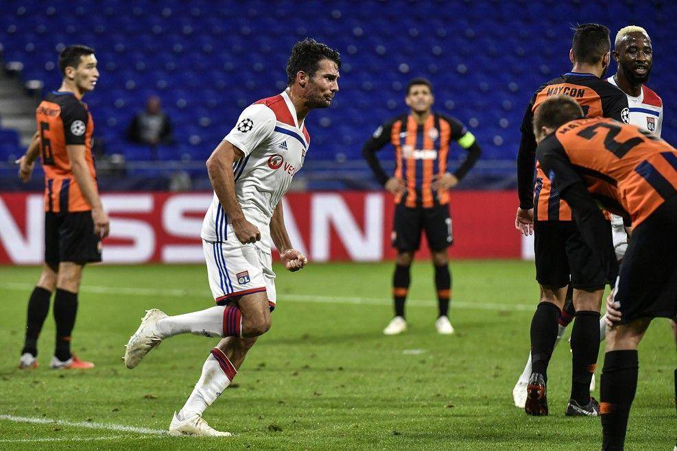 www.uefa.com