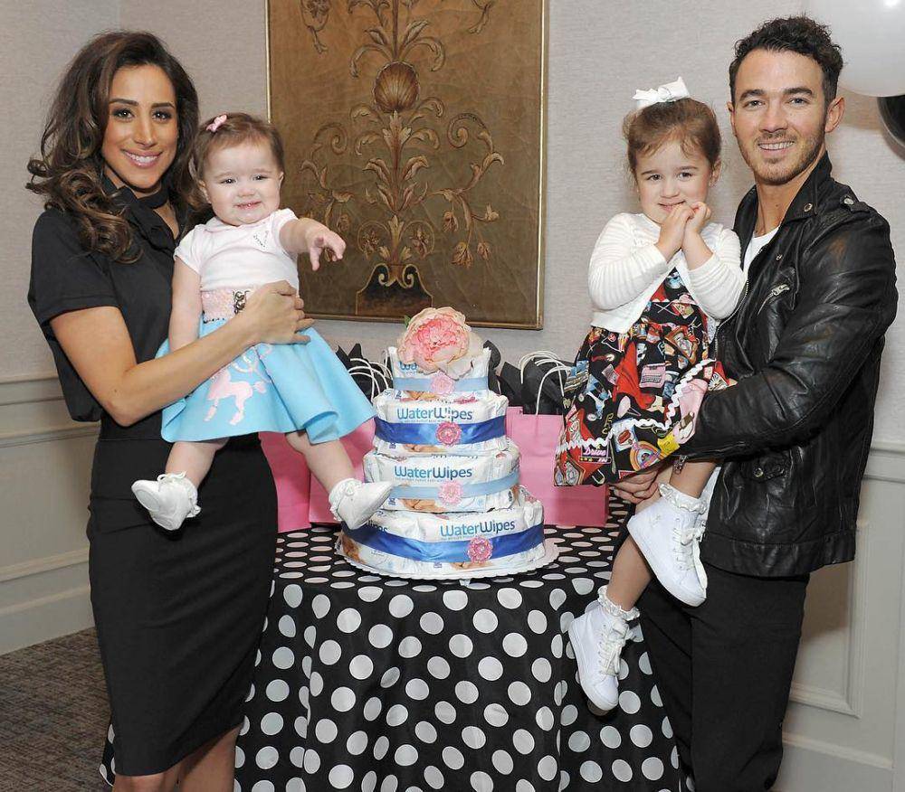 instagram.com/daniellejonas