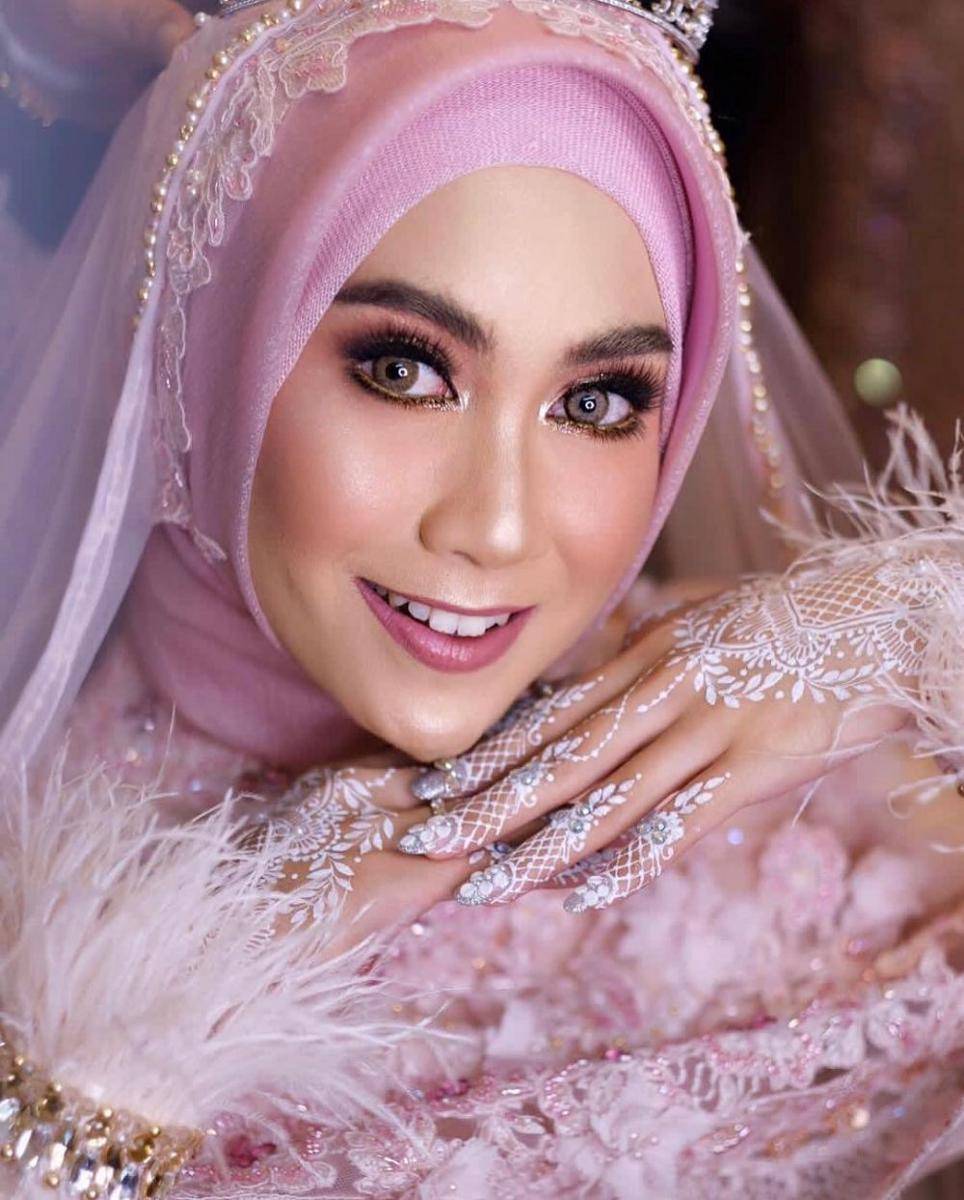 instagram.com/anisarahma_12