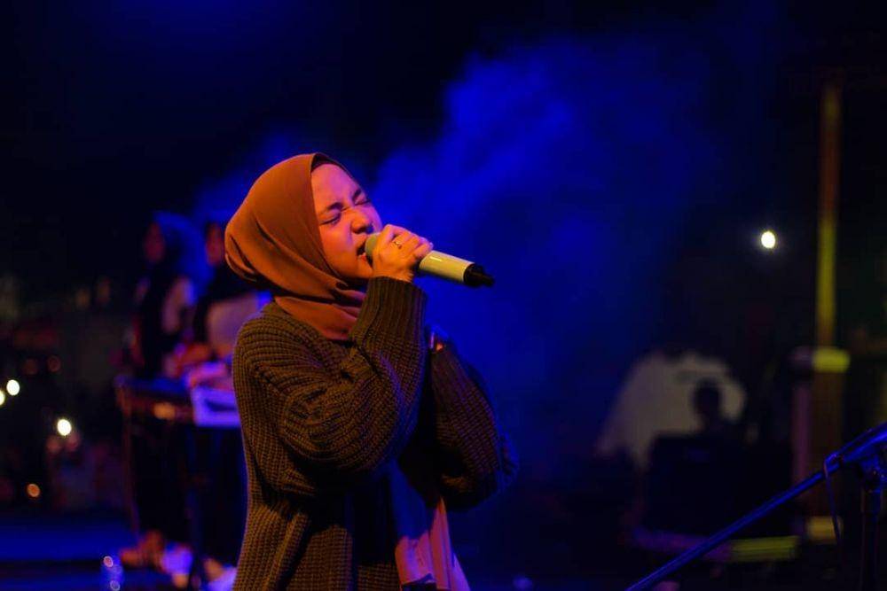 instagram.com/nissa_sabyan/