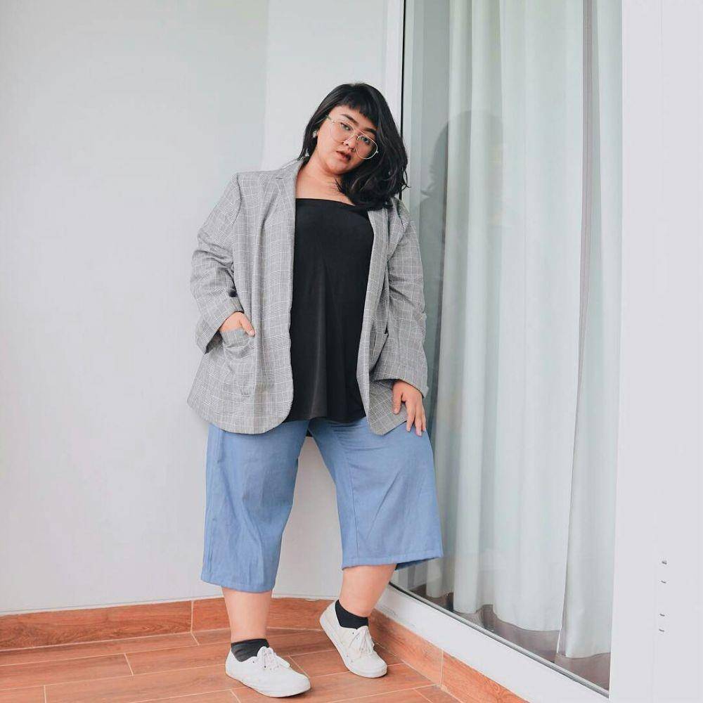 instagram.com/tiraemon
