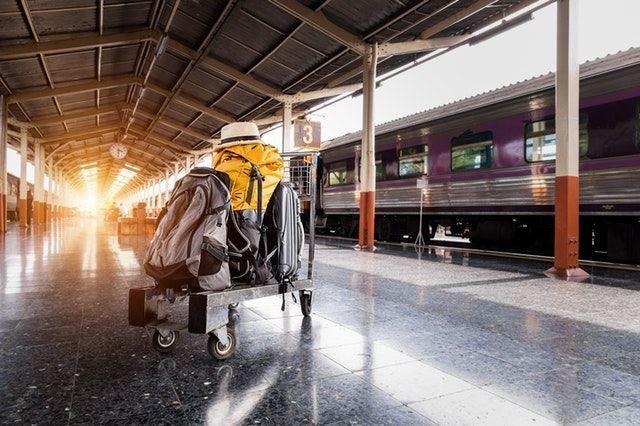 Pertama Kali Liburan ke Luar Negeri? 8 Tips ini Bisa Menghemat Budget