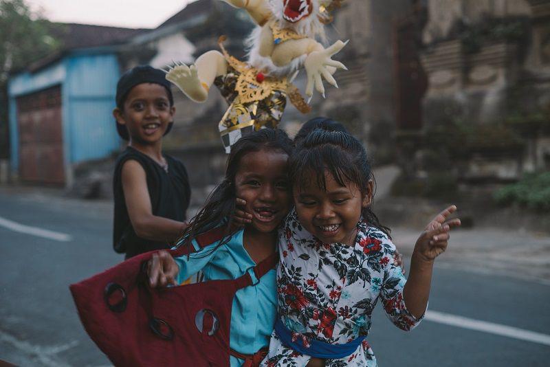 5 Hal Unik Ini Sering Dilakukan Orang Indonesia, Termasuk Kamu Gak?