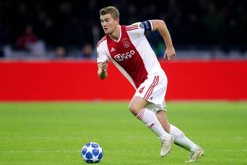 Selamat! Matthijs de Ligt Menangkan Golden Boy Award 2018