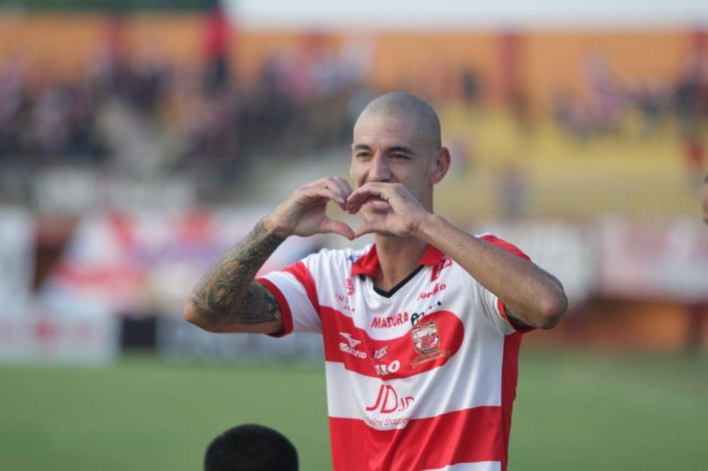 Resmi Dikontrak Madura United, Ini Sepak Terjang Dane Milovanovic