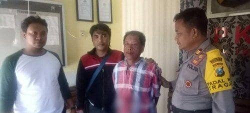 Tega! Tukang Becak Setubuhi Anak Gadisnya Selama Setahun