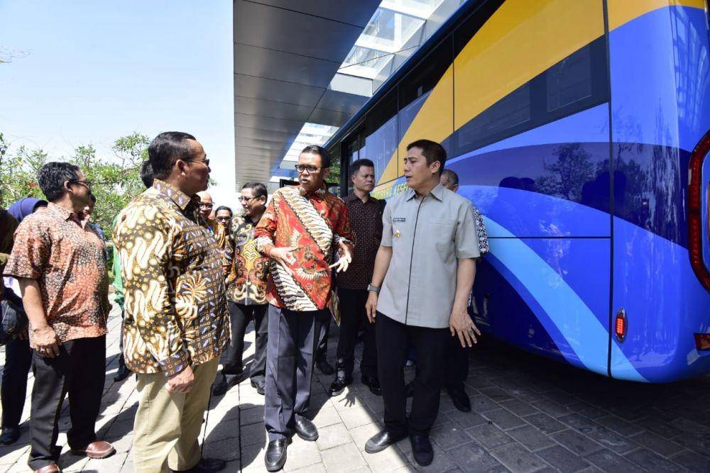 Istimewa