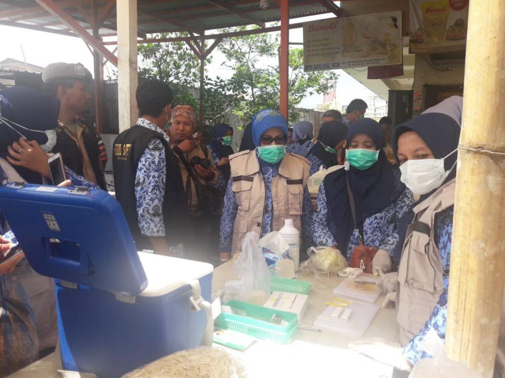 Sidak Pasar, Pemkot Makassar Temukan Produk Makanan Kedaluwarsa