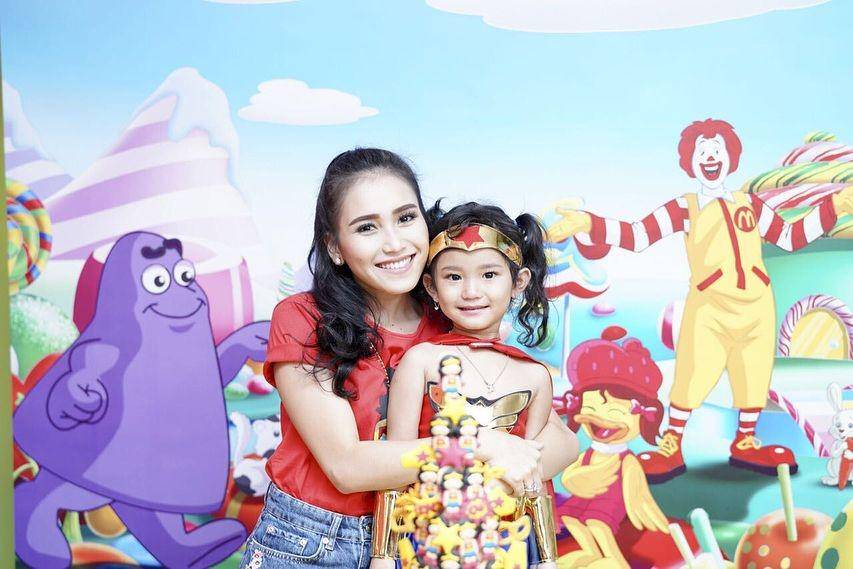 Instagram.cm/ayutingting92