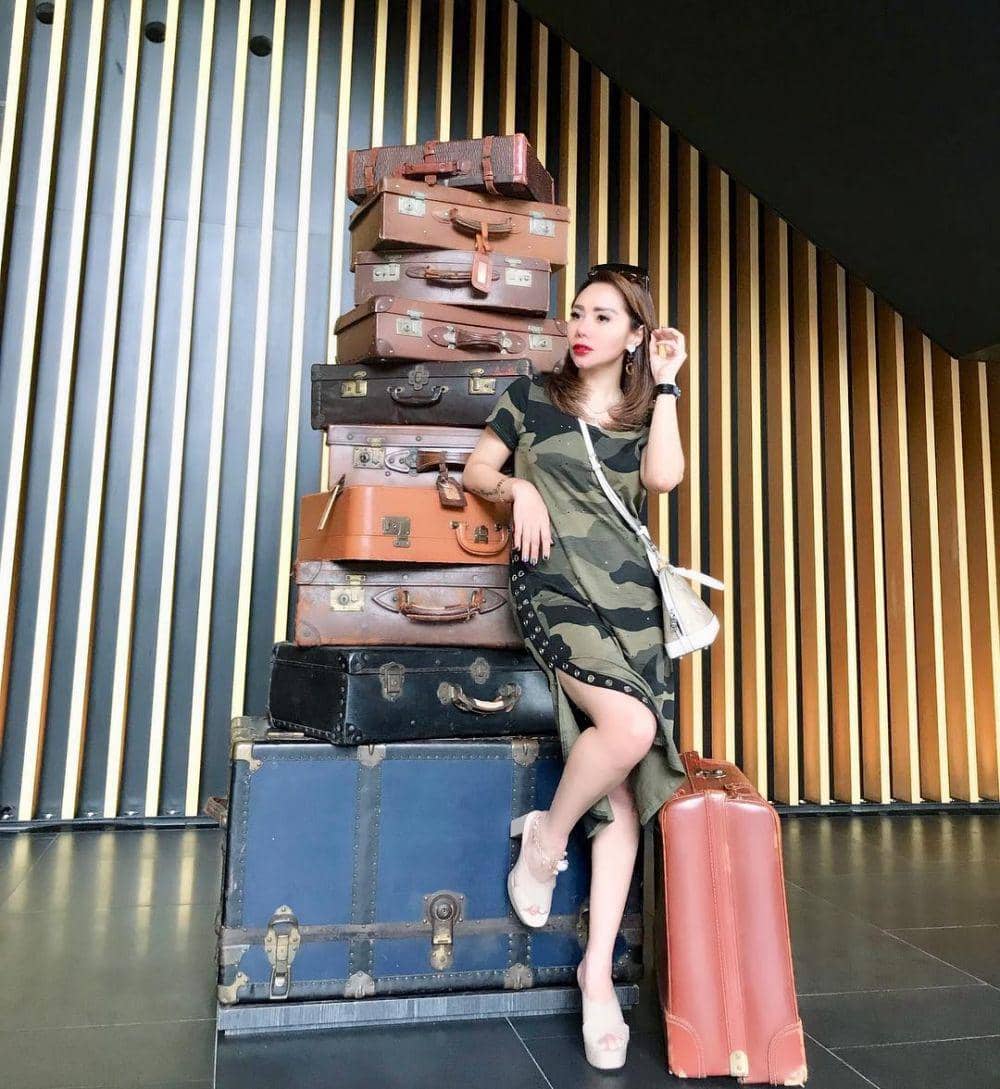 instagram.com/femmypermatasari