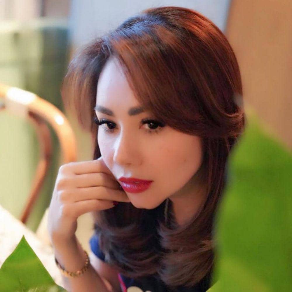 instagram.com/femmypermatasari