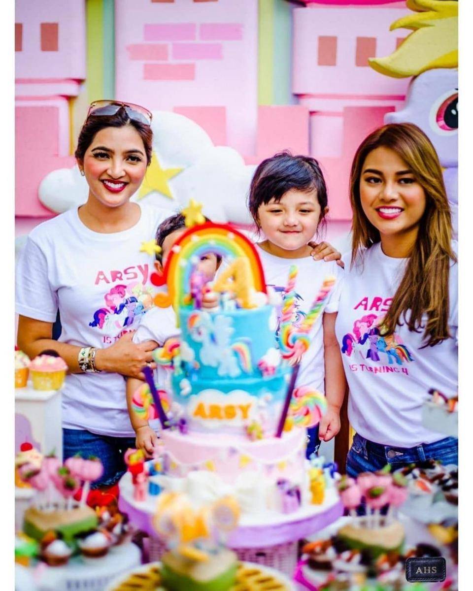 Instagram.com/ashanty_ash