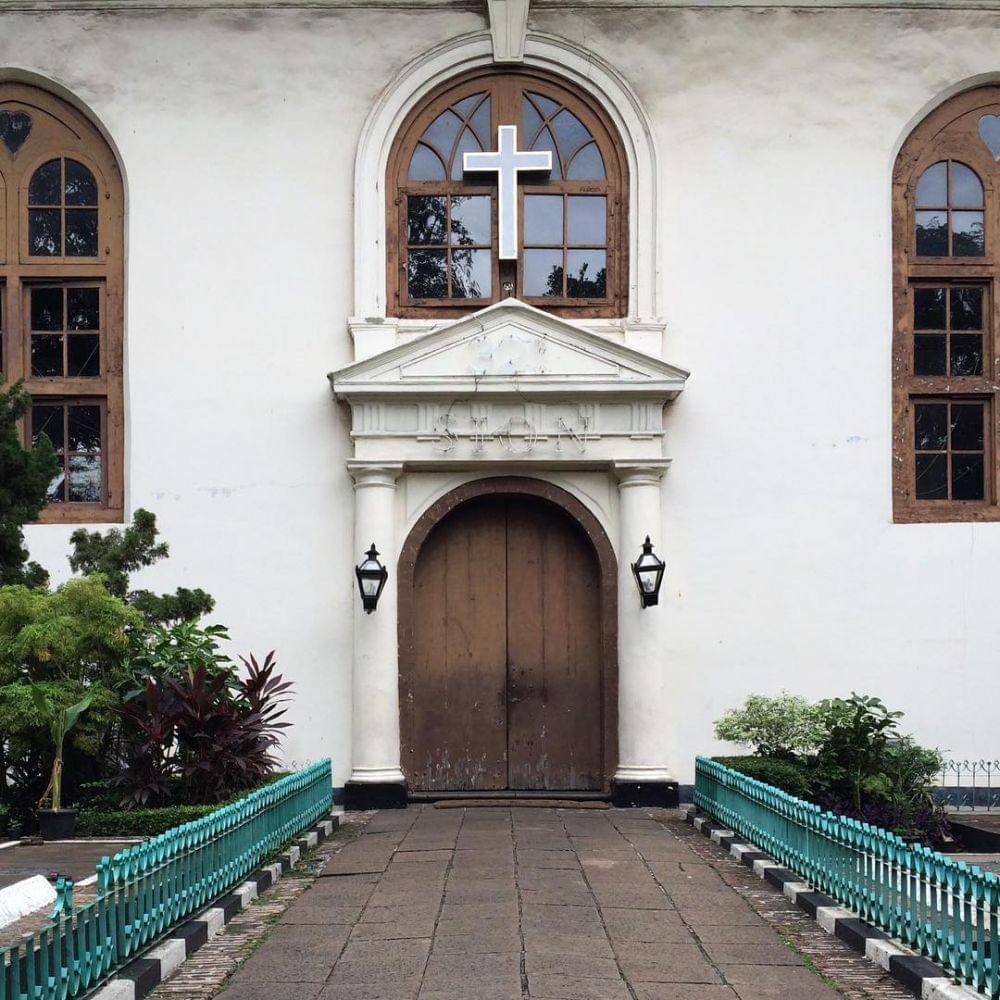 Instagram.com/charlieputin