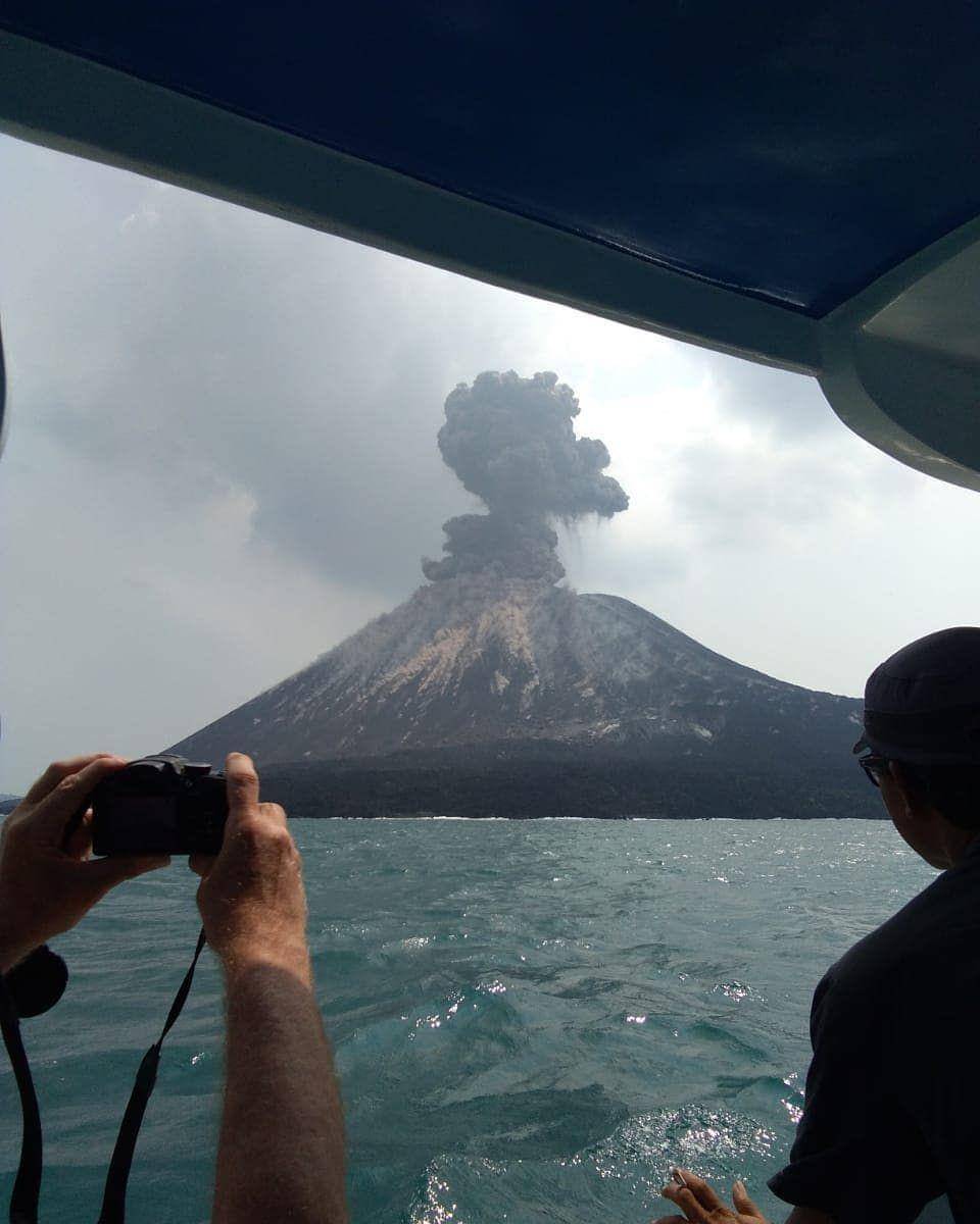 Instagram.com/guidetokrakatau