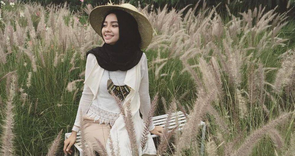 instagram.com/nesaaqila