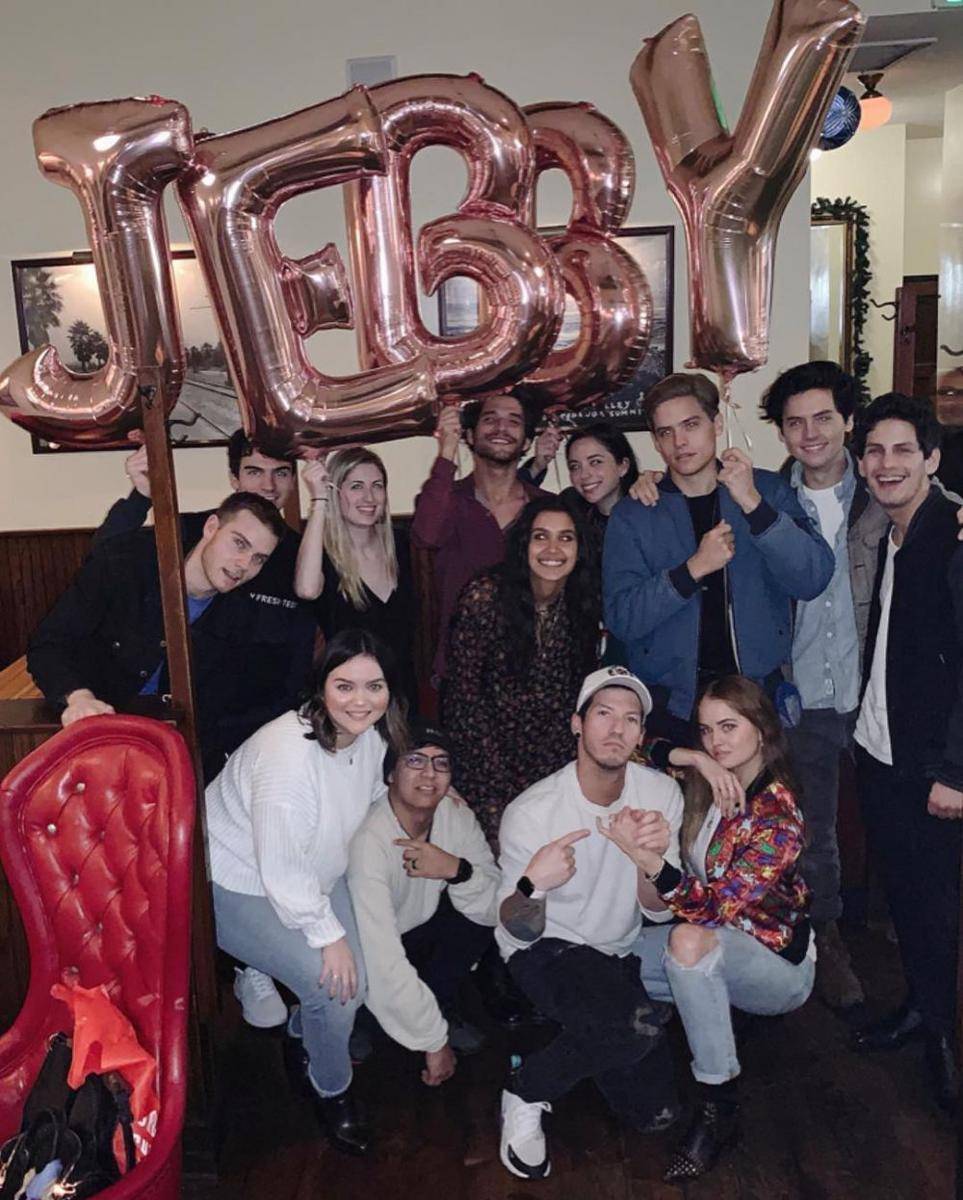 instagram.com/debbyryan