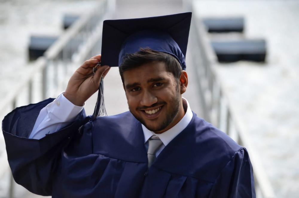 Fresh Graduate, Ini 5 Cara Cerdas Mengisi Waktu Luang Saat Nganggur!