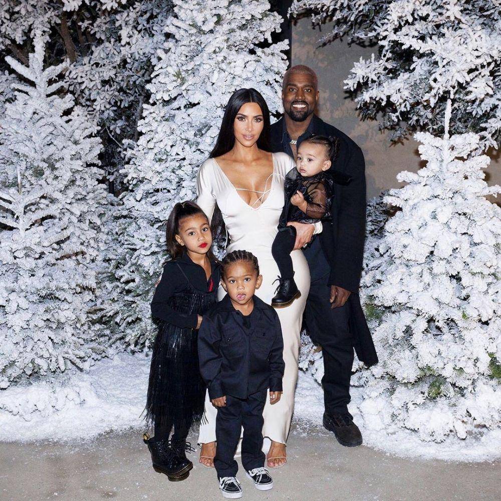 instagram.com/kimkardashian