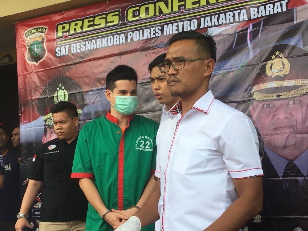 Steve Emmanuel Bawa Kokain dari Belanda