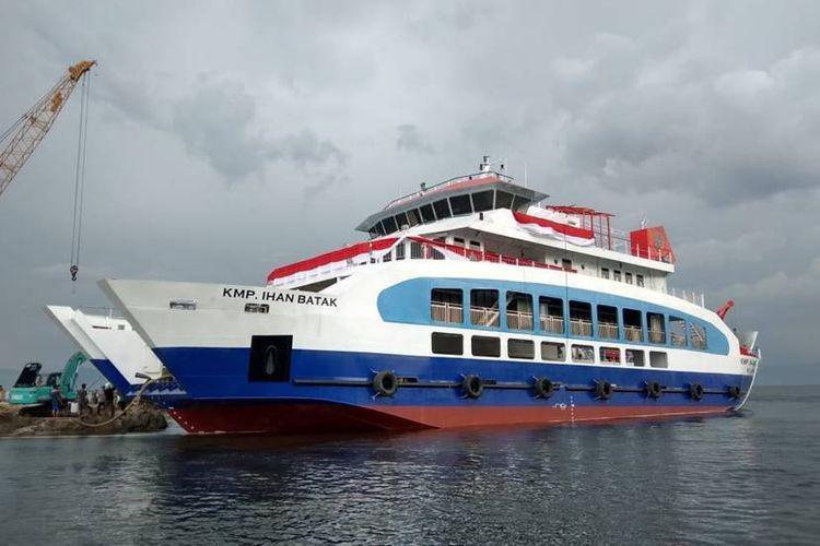 Tiba-tiba Lompat ke Danau Toba, Penumpang Kapal Ihan Batak Tewas