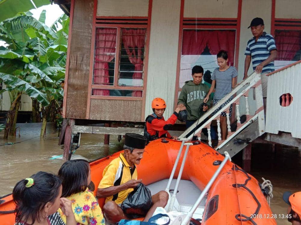 200 Keluarga Terdampak Banjir di Barru