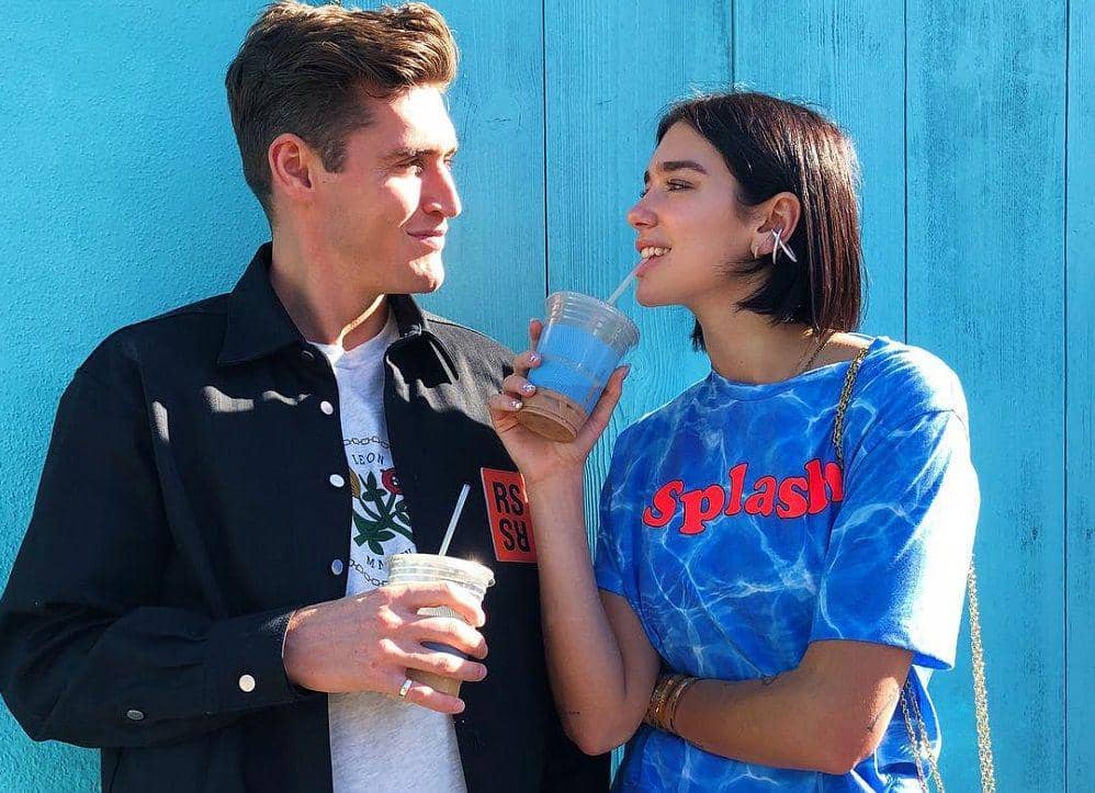 CLBK! Ini 11 Potret Dua Lipa dan Si Mantan Pacar yang Mesra Abis