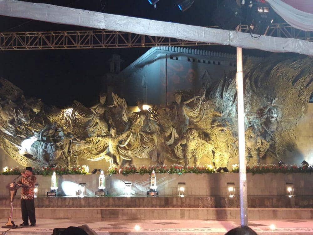 Tugu Parasamya Purnakarya Nugraha Jadi Simbol Keberhasilan Jawa Timur