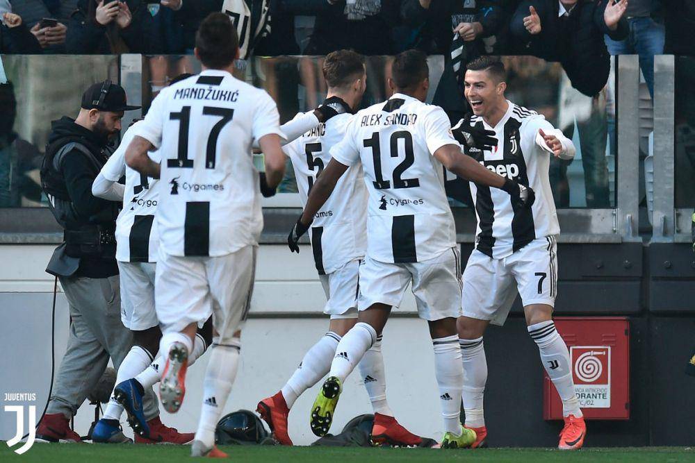 twitter.com/juventusfcen