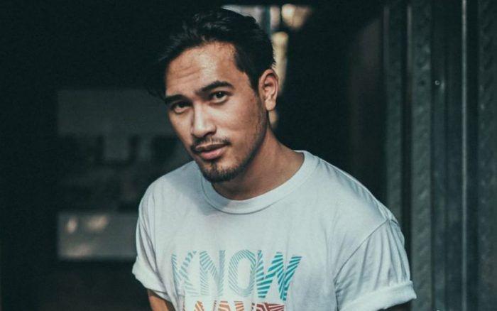 Luncurkan Single, Ini Fakta Tentang Lagu Baru Adrian Khalif