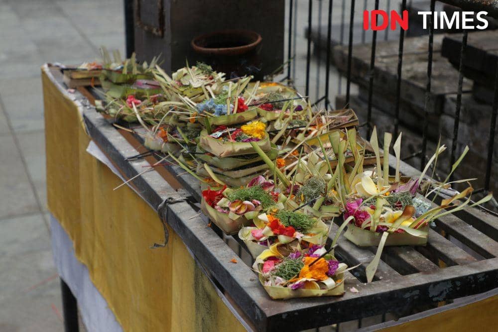 Ilustrasi sembahyang. (IDN Times/Rehuel ​Willy Aditama)