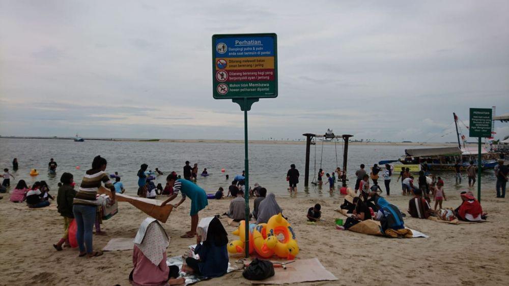Libur Tahun Baru 2019, Ancol Ramai Diserbu Pengunjung