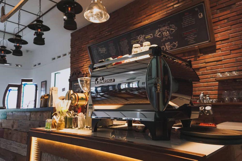 6 Coffee Shop di Kota Surakarta yang Ngehits Abis
