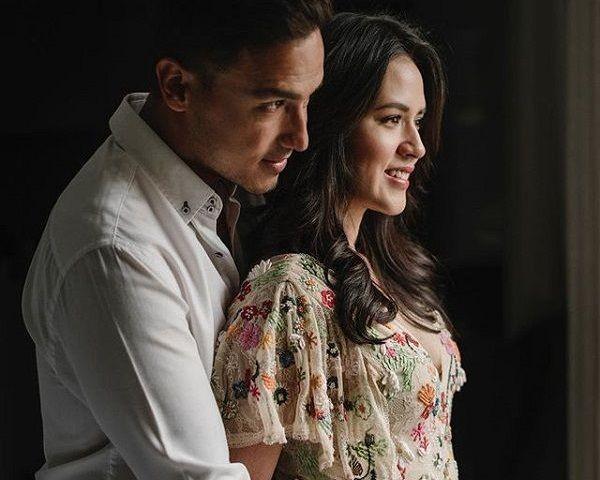 Makin Bahagia! Inilah 10 Momen Kehamilan Raisa Bersama Suami