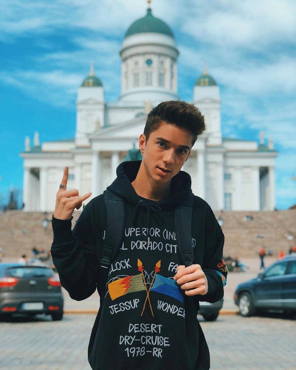Instagram.com/seaveydaniel