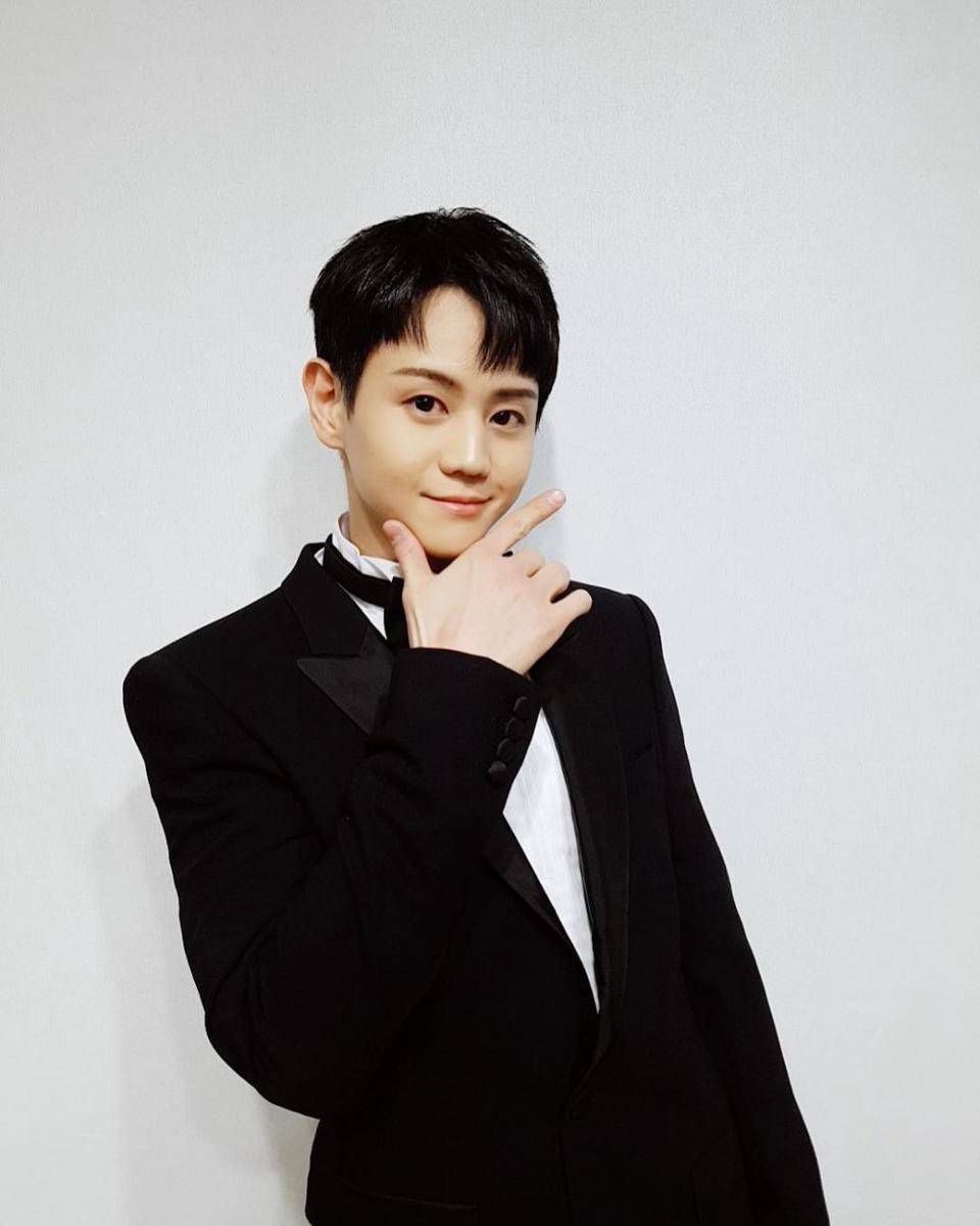 instagram.com/yysbeast