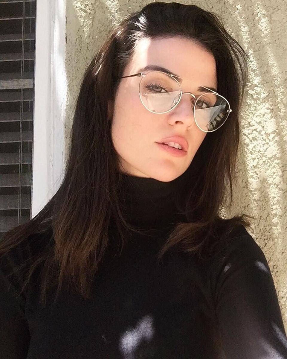instagram.com/kellethcuthbert