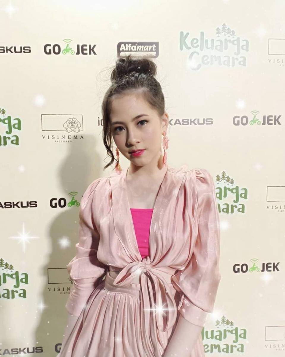 instagram.com/jkt48.zara