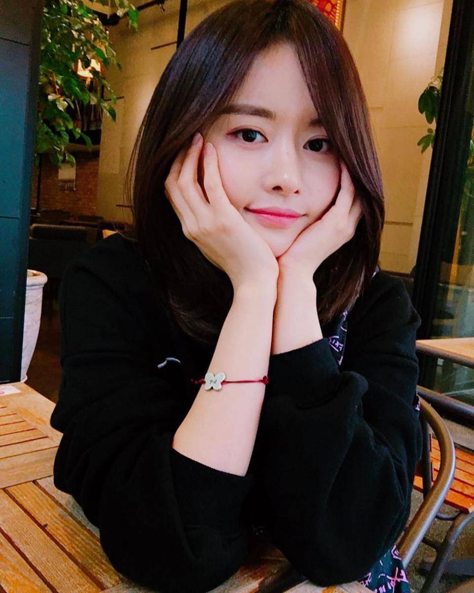 instagram.com/han_bling_