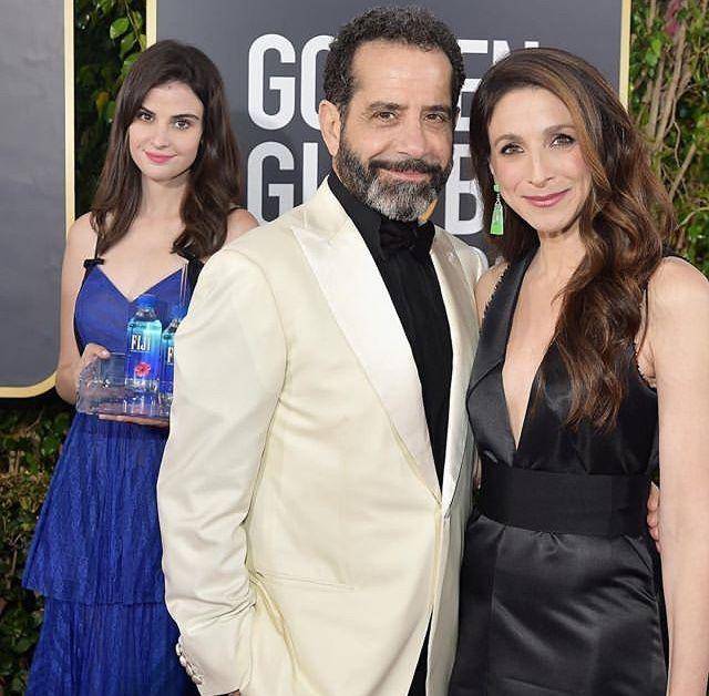 instagram.com/enews