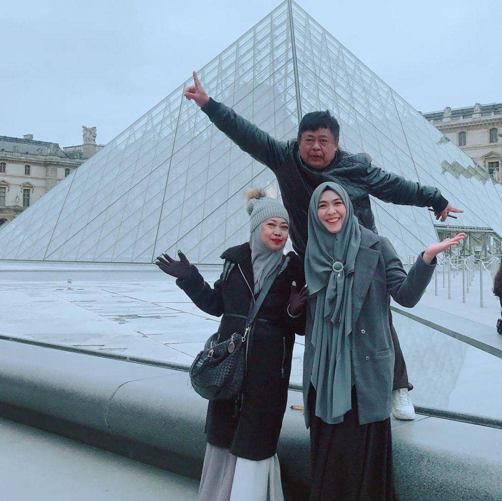 instagram.com/okisetianadewi