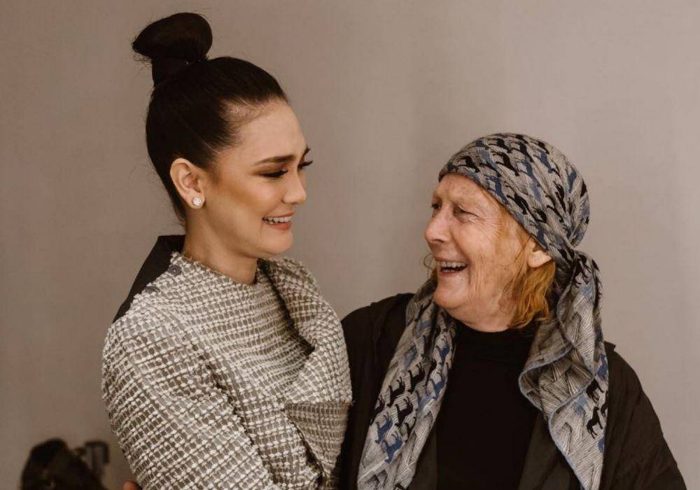 Instagram.com/lunamaya
