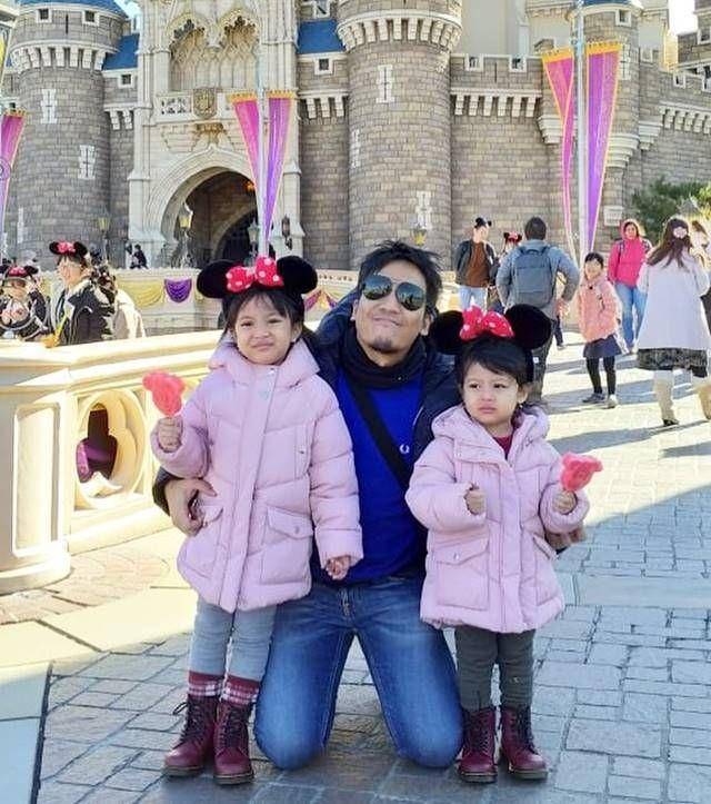 instagram.com/desta80s/