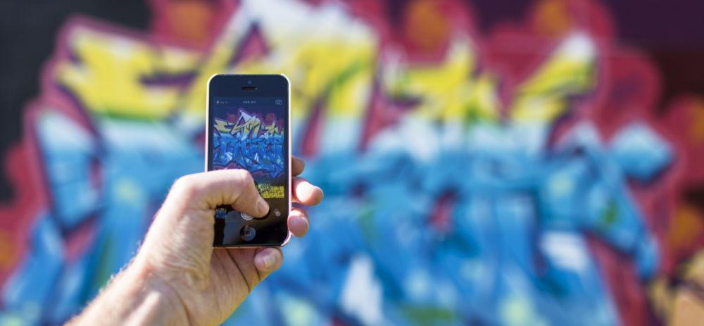 Duh, 5 Barang Ini Fungsi Utamanya Telah Tergantikan oleh Smartphone!